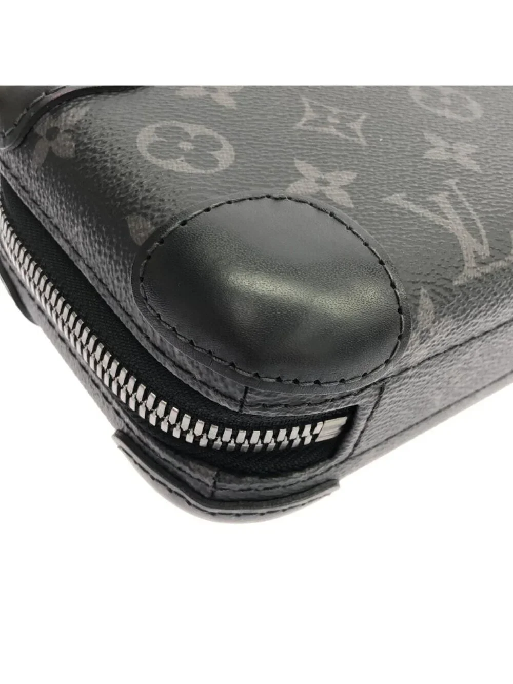 Louis Vuitton Monogram Eclipse Horizon Clutch